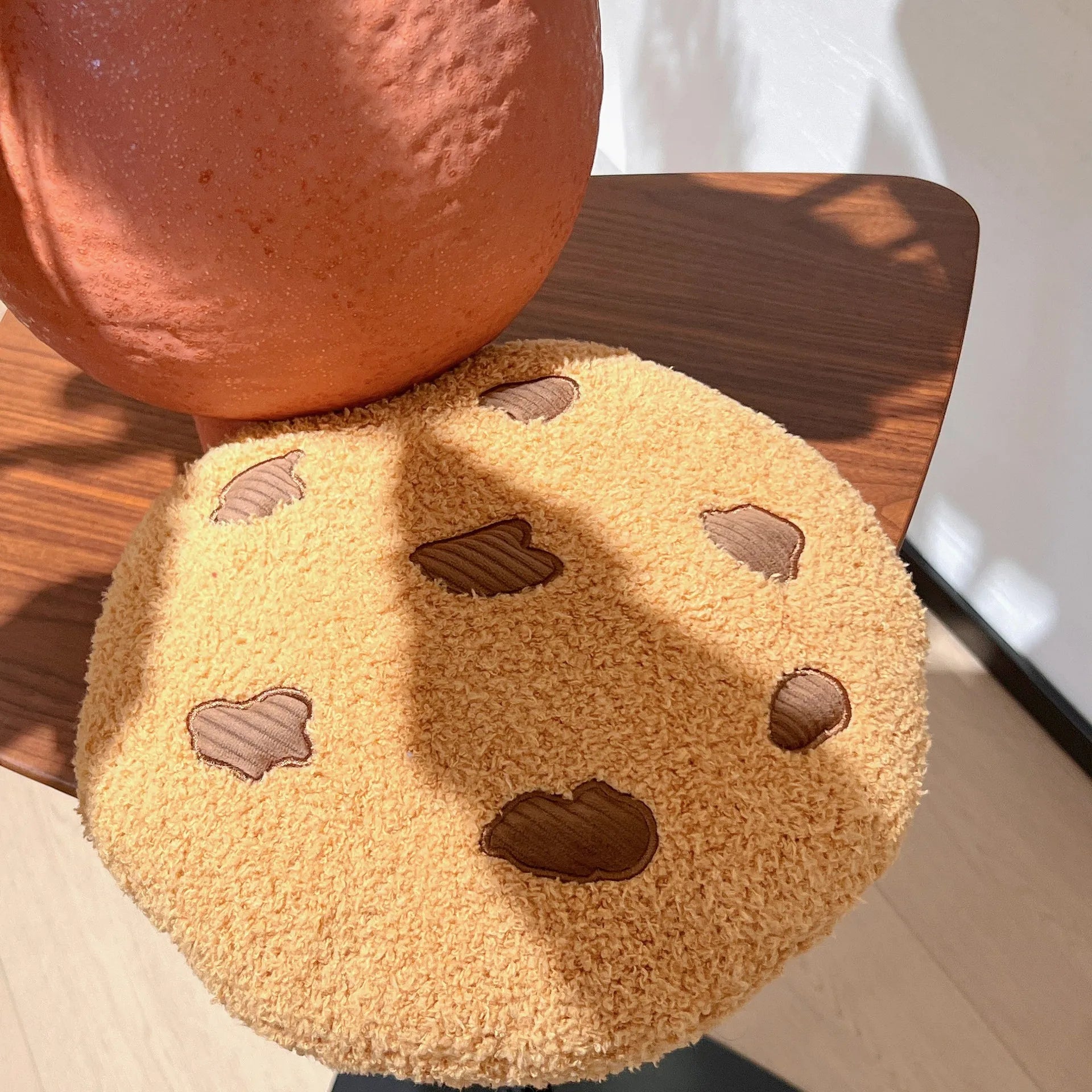 Cookie plush cushion
